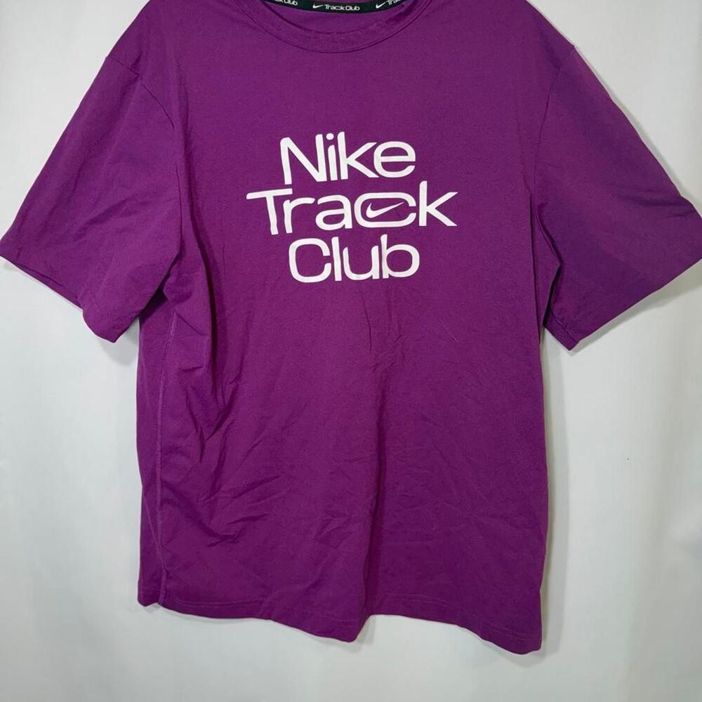 Nike Women's Purple T-shirt